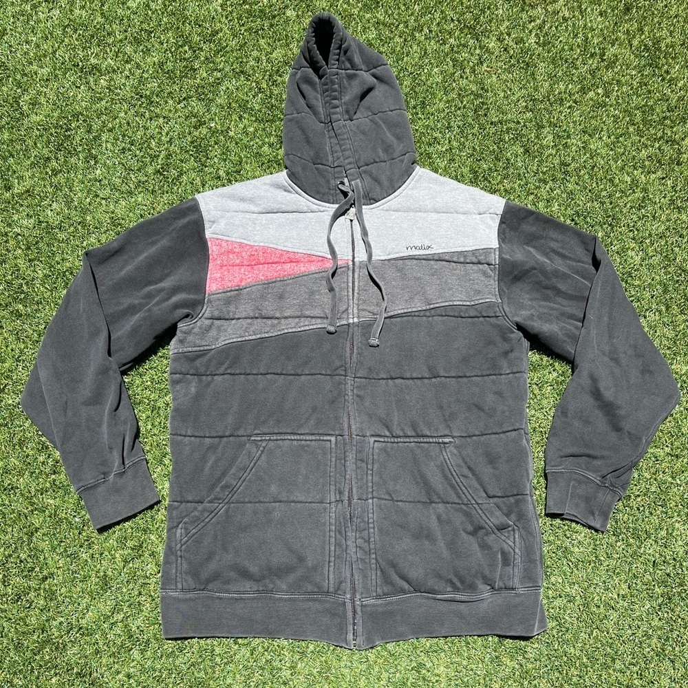 VTG 00’s / Y2K Matix Clothing Black Zip Hoodie